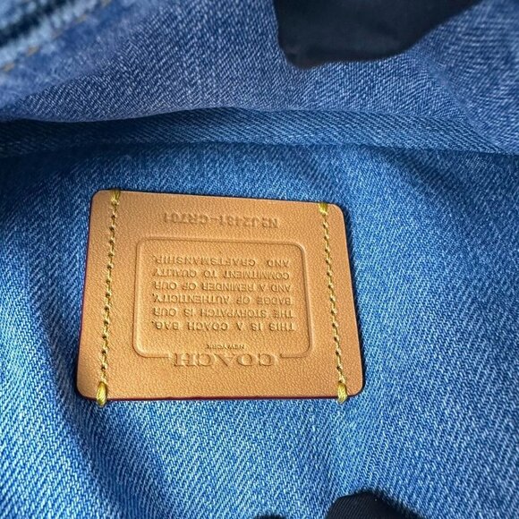 Blue Quilted Chain Shoulder Bag - Picture 11 of 14